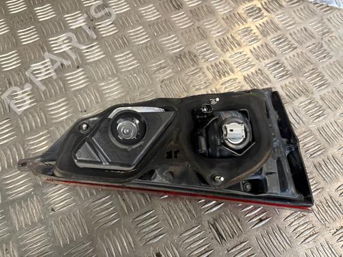 right-tailgate-light-nissan-qashqai-ii-j11-j11_-2013-37629586 main image
