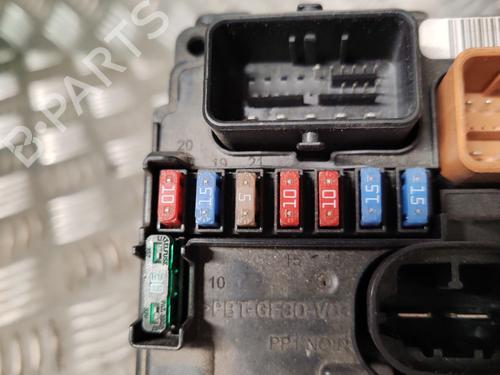 Fuse box CITROËN C3 Picasso (SH_) 1.4 VTi 95 (SH8FSC, SH8FP0, SH8FP6) | BP31266653E1 - Image 3