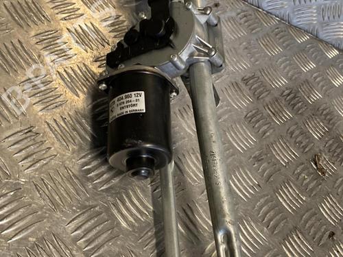 Used Front wiper motor Front wiper motor BMW 3 (E90) 330 i (258 hp) 22095481 22095481