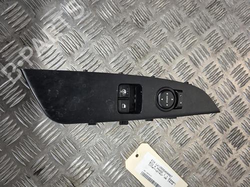 Used Left front window switch Left front window switch 36817862 36817862