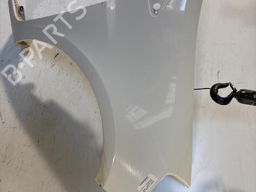 right-front-fenders-renault-clio-iii-grandtour-kr01_-2007-38423288 main image