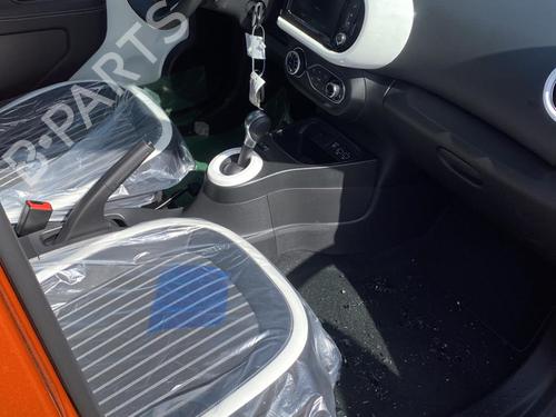 Steering wheel RENAULT TWINGO III (BCM_, BCA_) Z.E: (BCA1) | BP22094820C49 - Image 10