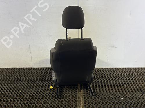 Right front seat CITROËN C3 III (SX) 1.2 THP 110 (SXHNPS, SXHNZT, SXHNZ6) | BP26523094C16 - Image 4