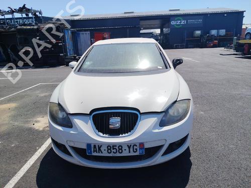 Left headlight SEAT LEON (1P1) 2.0 TDI 16V | BP38055364C28 - Image 9