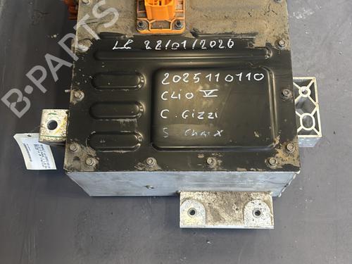 Used Battery RENAULT CLIO V (B7_) 1.6 E-TECH 140 (B7MU) (140 hp) 32348202
