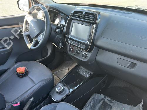 - Image 3