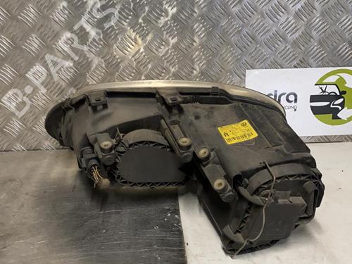 Used Right headlight VW TOURAN (1T1, 1T2) 1.9 TDI (105 hp) 22093937