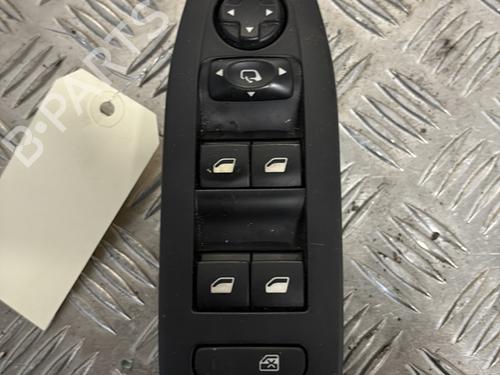 Used Left front window switch PEUGEOT 208 I (CA_, CC_) 1.6 HDi (92 hp) 28964171