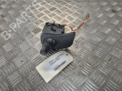 Used Switch Switch RENAULT CLIO III (BR0/1, CR0/1) 1.5 dCi (88 hp) 35785988 35785988