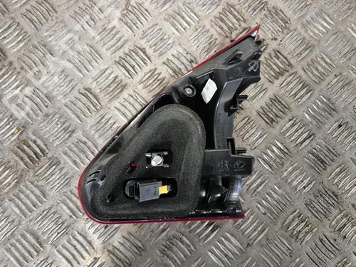 Used Left tailgate light Left tailgate light PEUGEOT 2008 I (CU_) 1.5 BlueHDI 120 (120 hp) 39077326 39077326