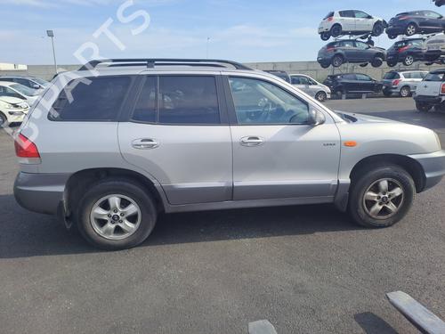 Right headlight HYUNDAI SANTA FÉ I (SM) 2.0 CRDi 4x4 | BP31165631C29 