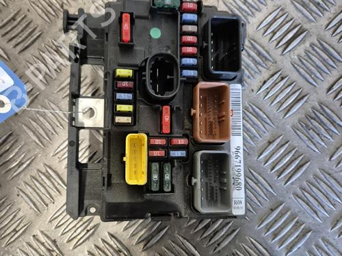 Fuse box CITROËN C3 II (SC_) 1.4 HDi 70 (SC8HZC, SC8HR0, SC8HP4) | BP40500792E1 - Image 2