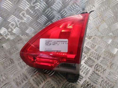 right-tailgate-light-peugeot-2008-i-cu_-2013-32021792 main image