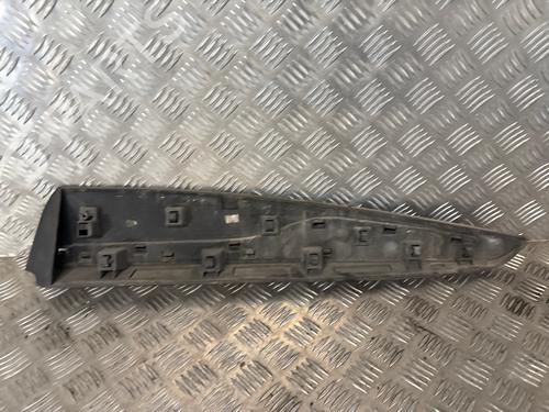 door-moulding-trim-renault-clio-iv-bh_-2012-2013-2014-2015-2016-2017-2018-2019-2020-2021-37263551 main image