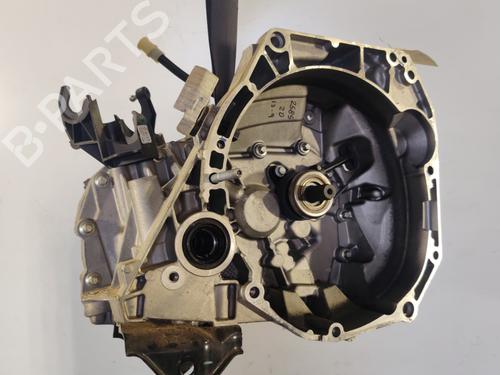 Gearkasse RENAULT CLIO V (B7_) 1.0 TCe 100 (B7MT) (101 hp) 26705476