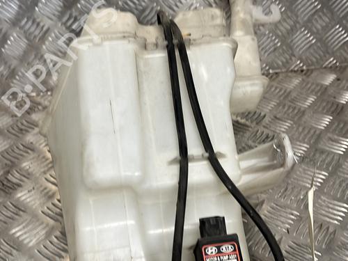 Used Windscreen washer tank KIA RIO III (UB) 1.4 CRDi (90 hp) 25035109
