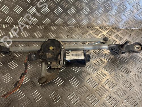 Used Front wiper motor BMW 1 (F20) 116 d (116 hp) 29402895