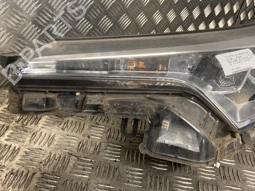 Left headlight TOYOTA C-HR (_X1_) 1.8 Hybrid (ZYX10_, ZYX11_, ZYX10R, ZYX11R) | BP33046851C28 - Image 5