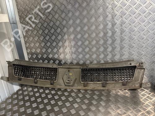 Used Grille Grille 37473816 37473816