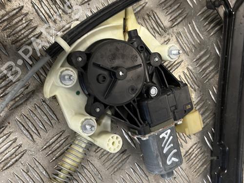 Front left window mechanism MASERATI LEVANTE SUV (M161) 3.0 D Q4 | BP33741103C22 - Image 2