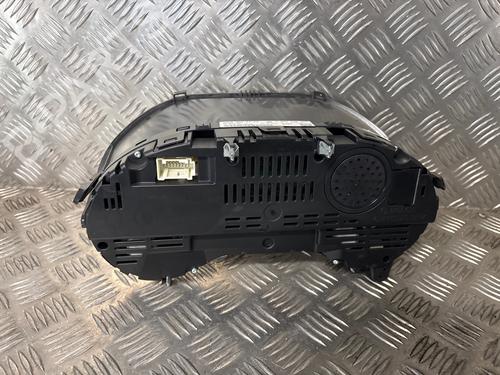 Used Instrument cluster Instrument cluster MERCEDES-BENZ A-CLASS (W176) A 200 (176.043) (156 hp) 34098118 34098118