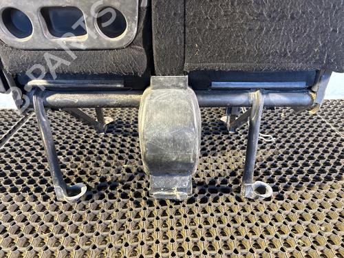 Right front seat RENAULT MASTER III Van (FV) 2.3 dCi 125 FWD (FV0C, FV0D, FV0G, FV0H, FV0J, FV0K,... | BP38761793C16 - Image 2