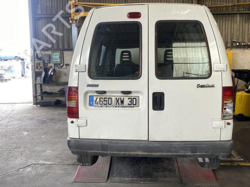 Used Parts FIAT SCUDO Van (220_)  2.0 JTD  2056484