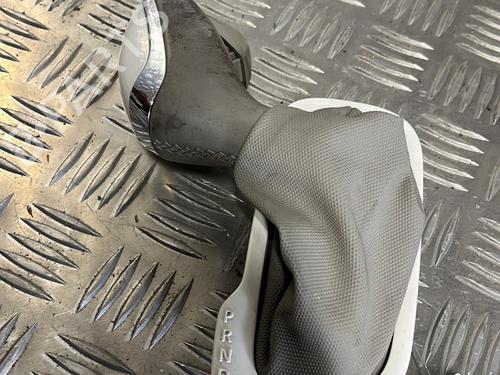 Used Shift knob Shift knob RENAULT ZOE (BFM_) ZOE (88 hp) 22595100 22595100