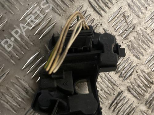 Used Lamp holder Lamp holder PEUGEOT 206 Hatchback (2A/C) 2.0 HDI 90 (90 hp) 33040482 33040482