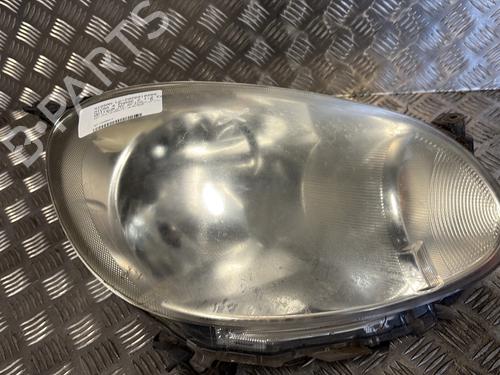 Used Right headlight NISSAN MICRA IV (K13K, K13KK) 1.2 (80 hp) 32138361