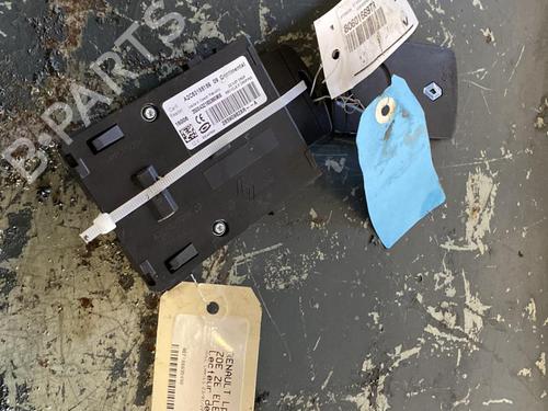 Elektronisch kontaktslot RENAULT ZOE (BFM_) ZOE (88 hp) 20348402