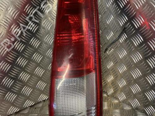 Used Right taillight NISSAN X-TRAIL I (T30) 2.2 Di 4x4 (114 hp) 22096455