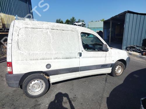 Brugte CITROËN BERLINGO / BERLINGO FIRST Box Body/MPV (M_) 1.6 HDI 75 (MB9HW) 4769734