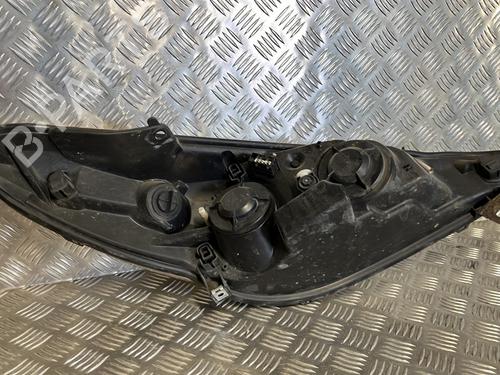 Left headlight PEUGEOT 206+ (2L_, 2M_) 1.4 HDi eco 70 | BP26656670C28 