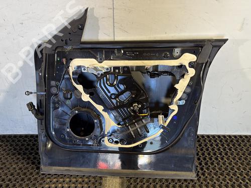 Used Right front door Right front door MASERATI LEVANTE SUV (M161) 3.0 D Q4 (275 hp) 31880343 31880343