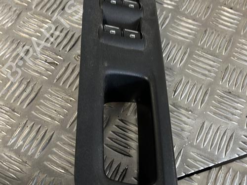 Used Left front window switch FORD ECOSPORT 1.0 EcoBoost (100 hp) 23789658