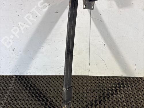 front-bumper-reinforcement-ds-ds-5-kf_-2015-2016-2017-2018-30899832 main image