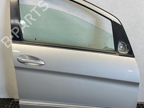 Used Right front door MERCEDES-BENZ B-CLASS Sports Tourer (W245) B 200 CDI (245.208) (140 hp) 24178960