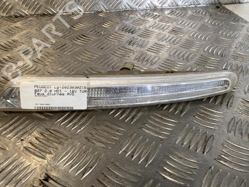 Used Left daytime light Left daytime light PEUGEOT 807 (EB_) 2.0 HDI (136 hp) 27863336 27863336