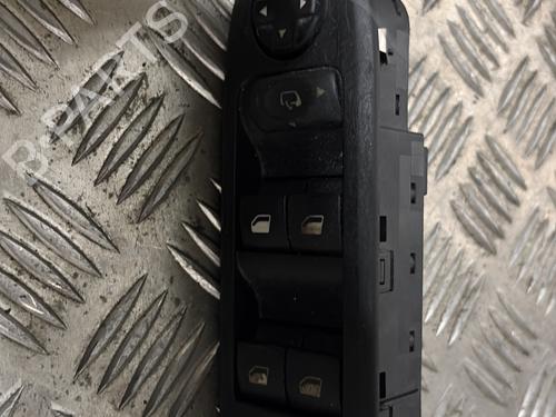 Used Left front window switch Left front window switch CITROËN C5 III (RD_) 2.0 HDi 140 (RDRHF8, RDRHFA, RDRHA8, RDRHAJ) (140 hp) 32060916 32060916