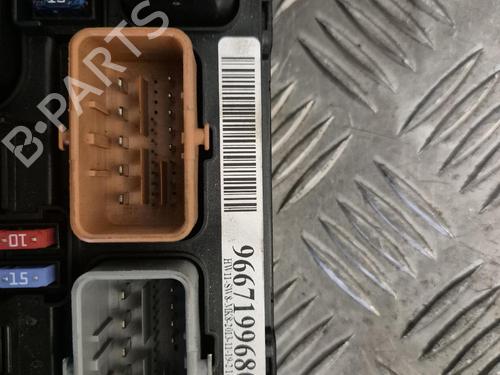 Fuse box CITROËN C3 II (SC_) 1.4 HDi 70 (SC8HZC, SC8HR0, SC8HP4) | BP36589555E1 - Image 3