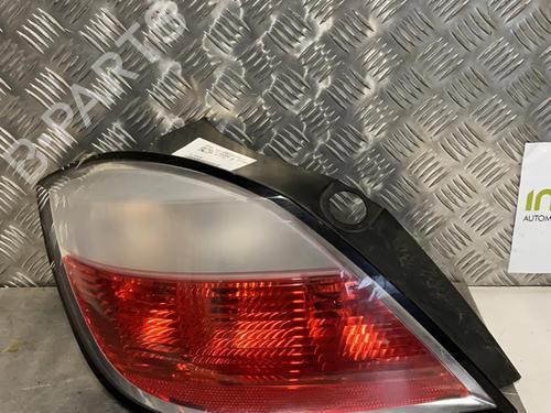 Used Left taillight OPEL ASTRA H (A04) 1.9 CDTI 16V (L48) (120 hp) 20348793