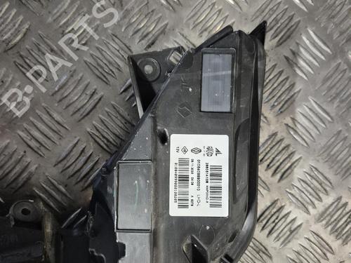 Used Left daytime light Left daytime light 36672040 36672040