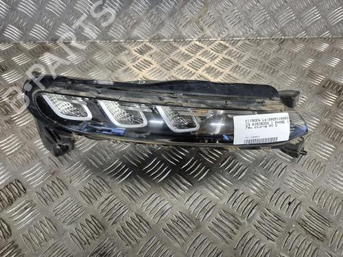 right-daytime-light-citroen-c3-aircross-ii-2r_-2c_-2017-39238250 main image
