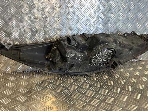 Left headlight FORD FIESTA VI (CB1, CCN) 1.6 TDCi | BP28086405C28 