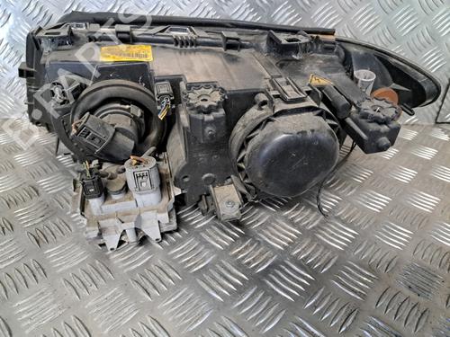 Right headlight BMW 3 (E46) 330 i | BP25345943C29 