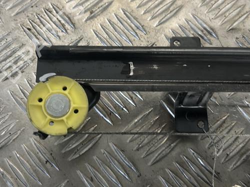 Front left window mechanism PEUGEOT BOXER Van 2.2 HDi 120 | BP27260593C22 