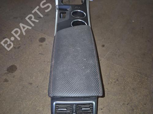 armrest-center-console-renault-megane-iv-hatchback-b9amn_-2015-39395534 main image