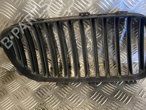 grille-bmw-5-f10-2009-2010-2011-2012-2013-2014-2015-2016-33174872 main image