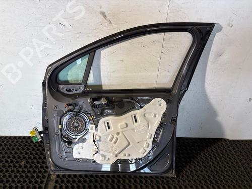 right-front-door-peugeot-2008-i-cu_-2013-39077266 main image